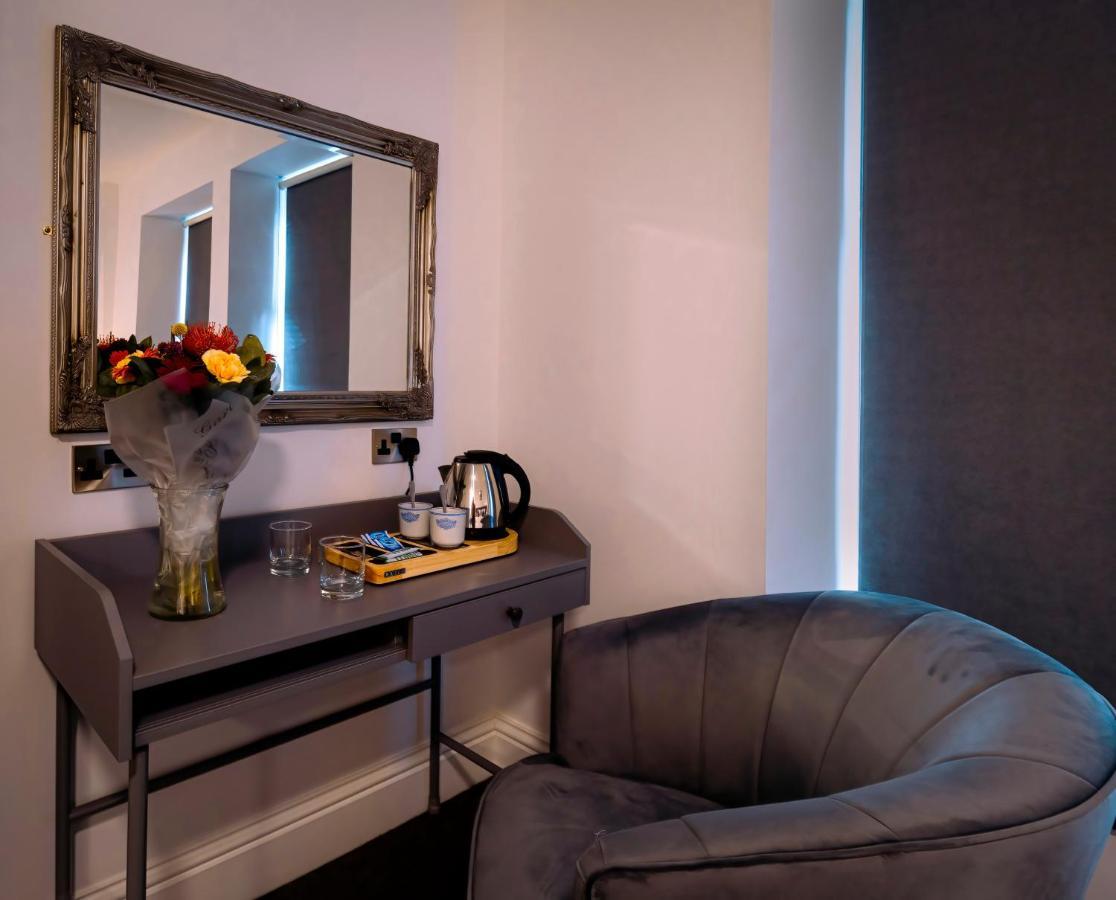 The Friendship Hotel Stocksbridge  Zewnętrze zdjęcie