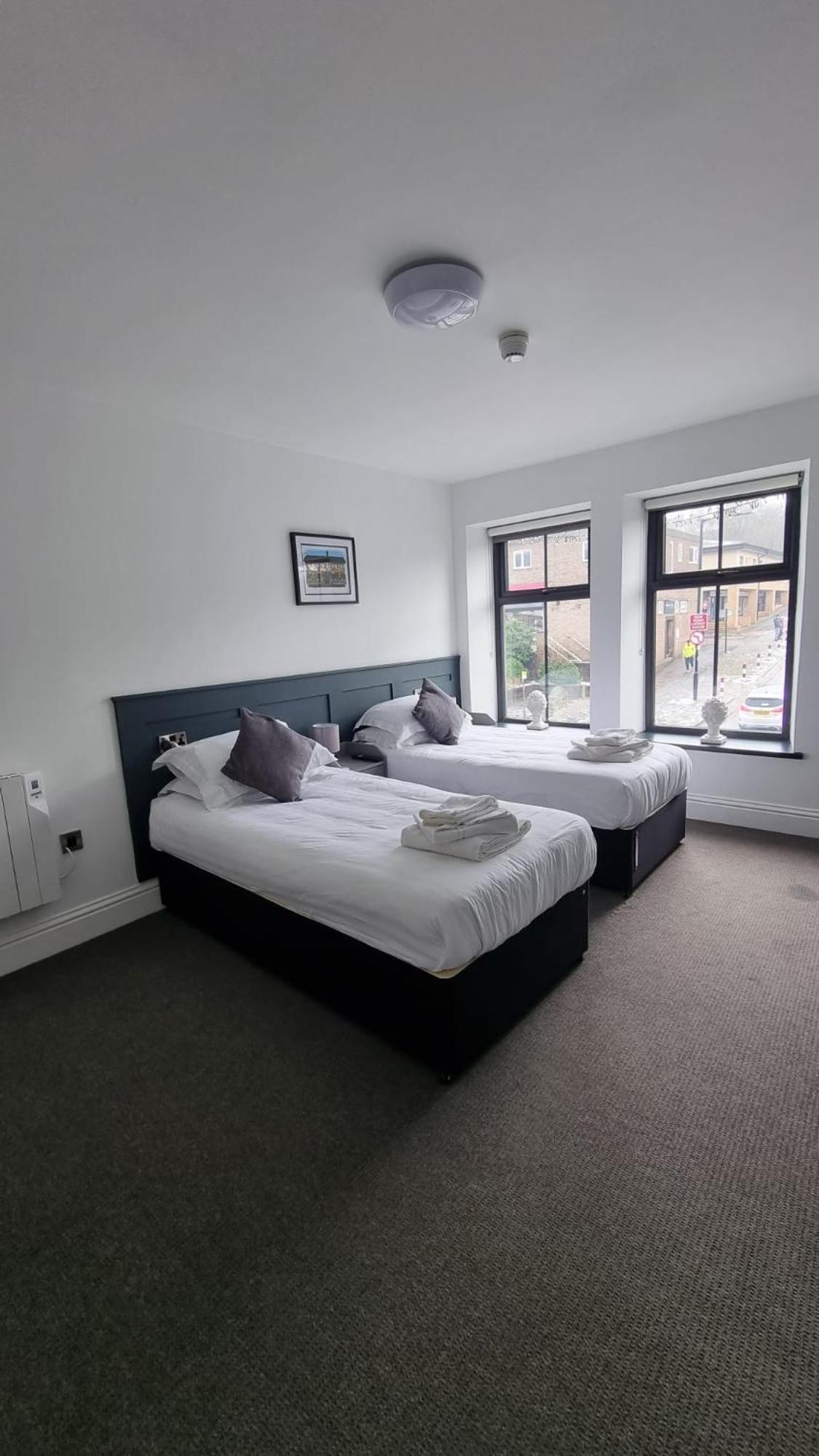 The Friendship Hotel Stocksbridge  Zewnętrze zdjęcie